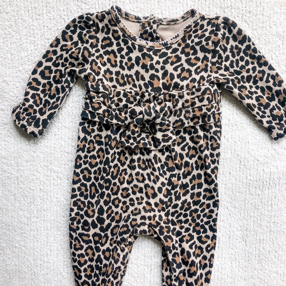 Leopard footie